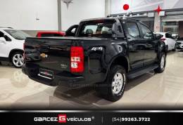 CHEVROLET - S10 - 2014/2015 - Preta - R$ 126.000,00