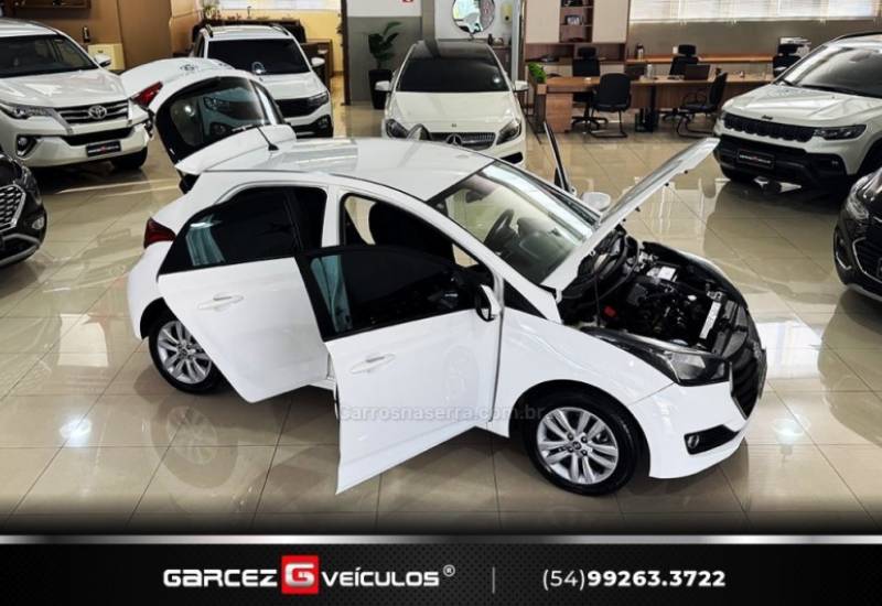 HYUNDAI - HB20 - 2015/2016 - Branca - R$ 52.000,00