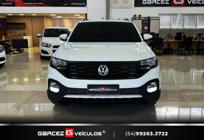 VOLKSWAGEN - T-CROSS - 2020/2021 - Branca - R$ 95.000,00