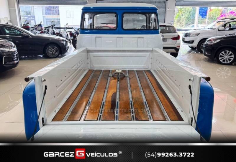 CHEVROLET - C14 - 1964/1964 - Branca - R$ 250.000,00