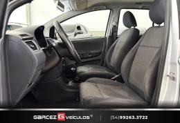 VOLKSWAGEN - SPACEFOX - 2012/2013 - Prata - R$ 45.900,00