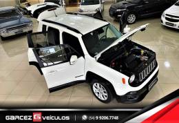 JEEP - RENEGADE - 2016/2017 - Branca - R$ 75.000,00