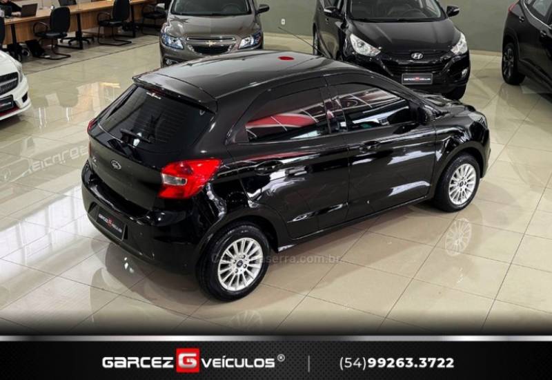 FORD - KA - 2015/2015 - Preta - R$ 41.900,00
