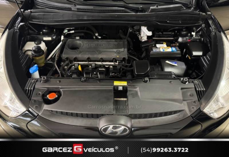 HYUNDAI - IX35 - 2010/2011 - Preta - R$ 59.900,00