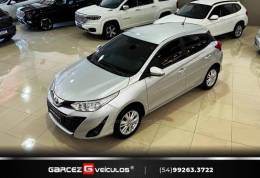 TOYOTA - YARIS - 2019/2019 - Prata - R$ 77.900,00