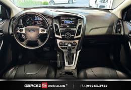 FORD - FOCUS - 2015/2015 - Branca - R$ 64.000,00