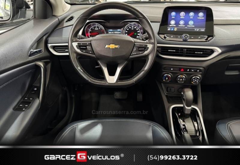 CHEVROLET - TRACKER - 2022/2023 - Preta - R$ 122.900,00