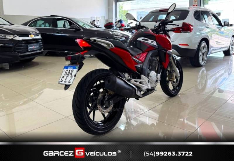 HONDA - CB 250F TWISTER - 2019/2019 - Vermelha - R$ 19.900,00