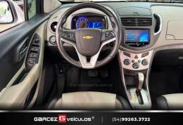CHEVROLET - TRACKER - 2014/2015 - Branca - R$ 74.900,00