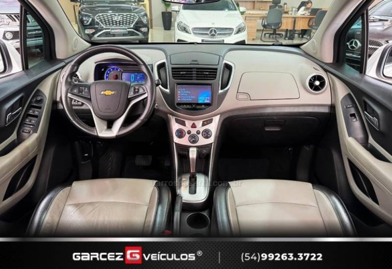 CHEVROLET - TRACKER - 2014/2015 - Branca - R$ 74.900,00