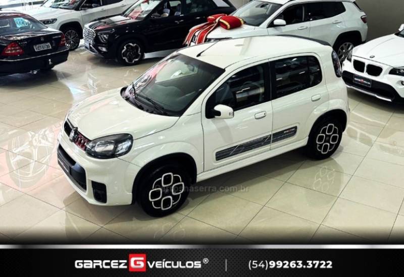 FIAT - UNO - 2014/2015 - Branca - R$ 45.900,00