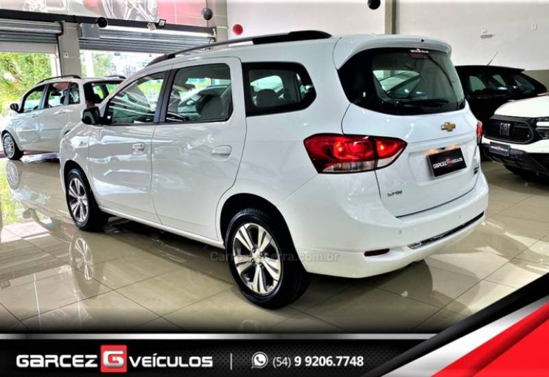 CHEVROLET - SPIN - 2019/2020 - Branca - R$ 76.900,00