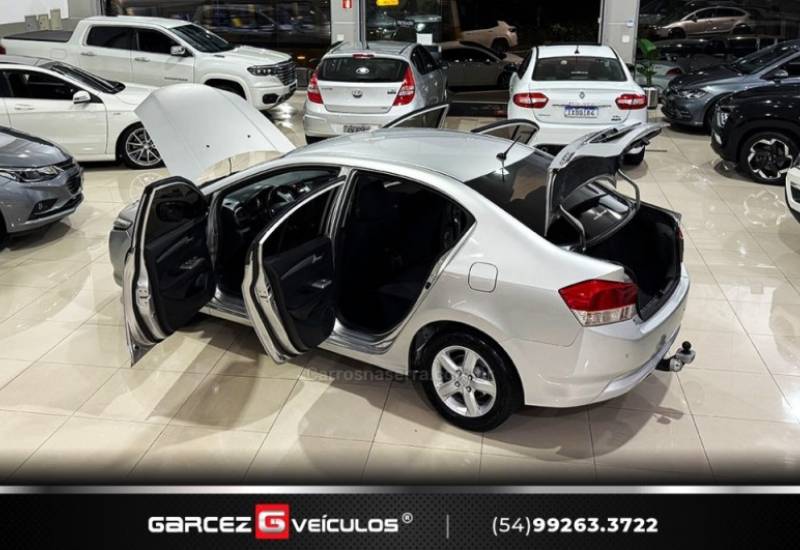 HONDA - CITY - 2010/2010 - Prata - R$ 45.000,00