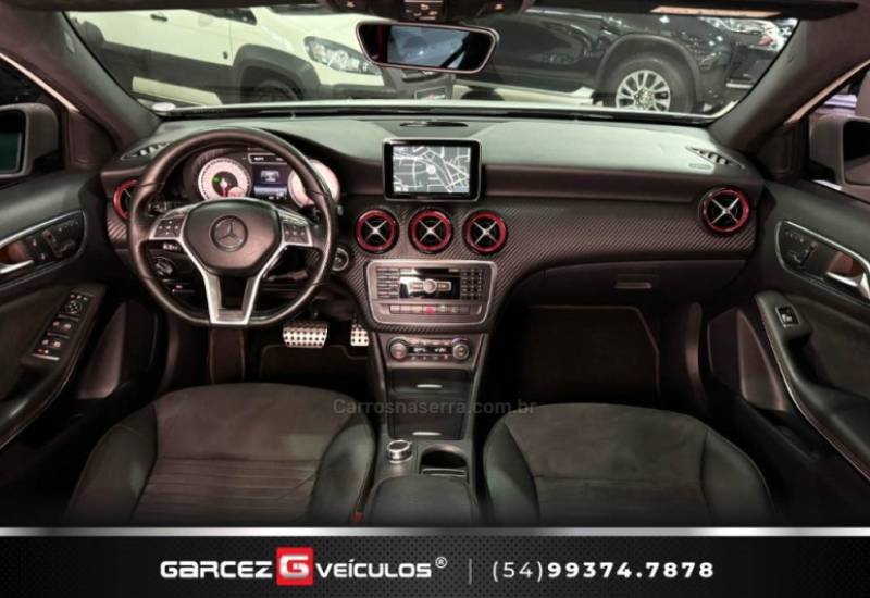 MERCEDES-BENZ - A 250 - 2014/2015 - Branca - R$ 119.900,00