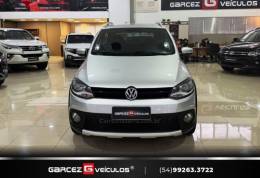 VOLKSWAGEN - CROSSFOX - 2010/2011 - Prata - R$ 45.900,00