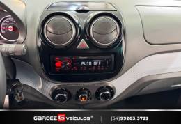 FIAT - PALIO - 2016/2016 - Preta - R$ 43.900,00