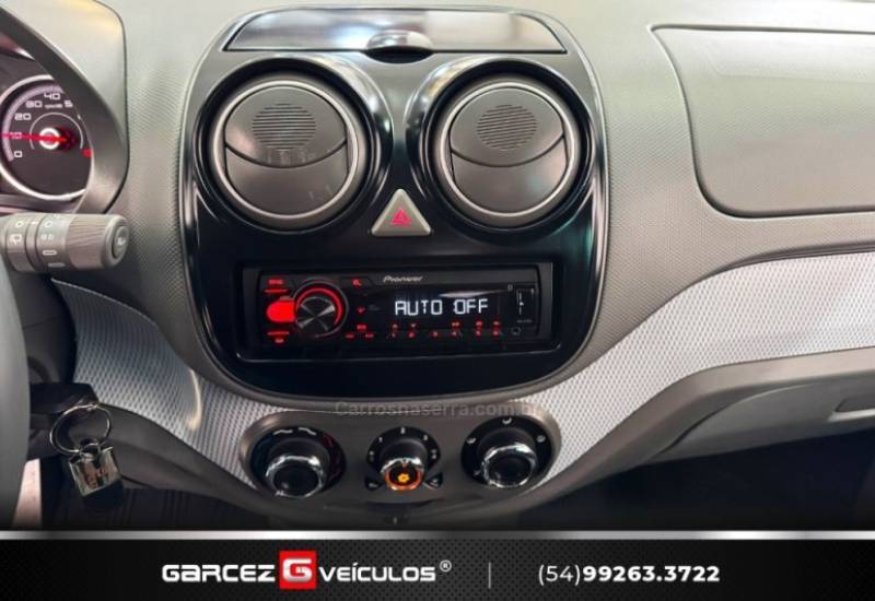 FIAT - PALIO - 2016/2016 - Preta - R$ 43.900,00