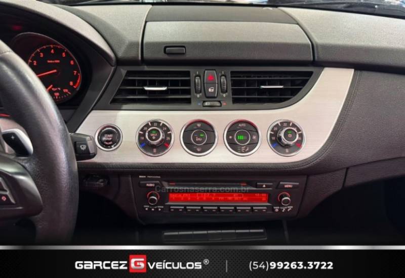 BMW - Z4 - 2011/2012 - Branca - R$ 195.000,00