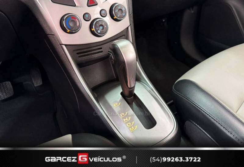 CHEVROLET - TRACKER - 2014/2015 - Branca - R$ 74.900,00