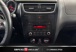 VOLKSWAGEN - SPACEFOX - 2012/2013 - Prata - R$ 45.900,00