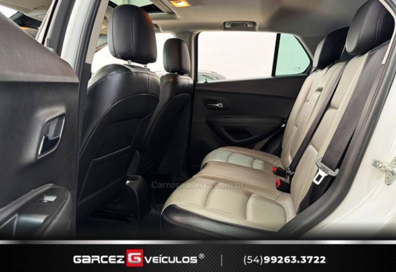 CHEVROLET - TRACKER - 2014/2015 - Branca - R$ 74.900,00