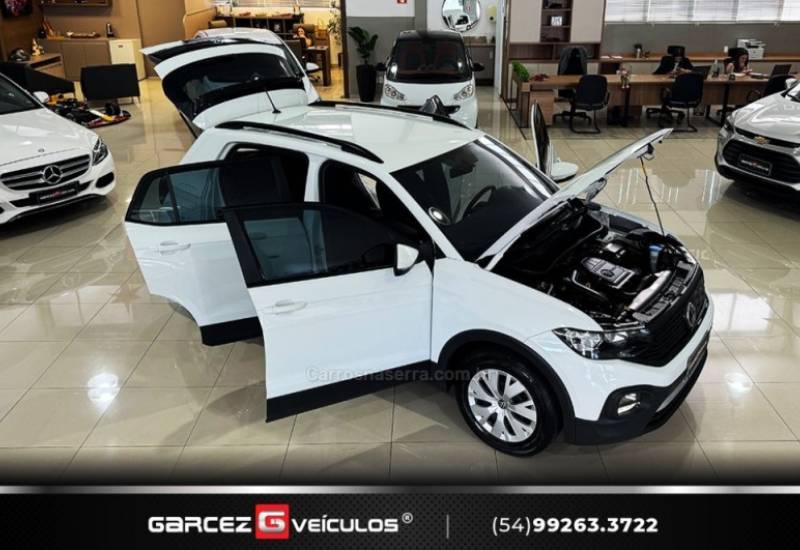 VOLKSWAGEN - T-CROSS - 2020/2021 - Branca - R$ 95.000,00