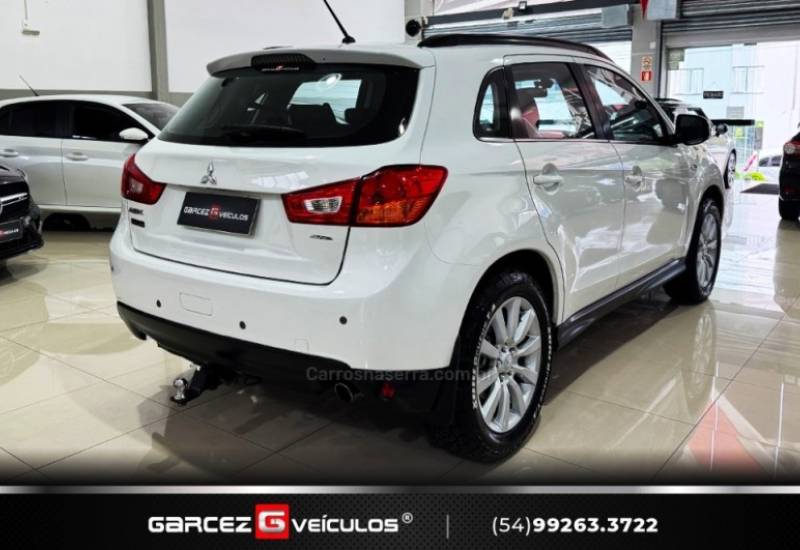 MITSUBISHI - ASX - 2013/2014 - Branca - R$ 79.900,00