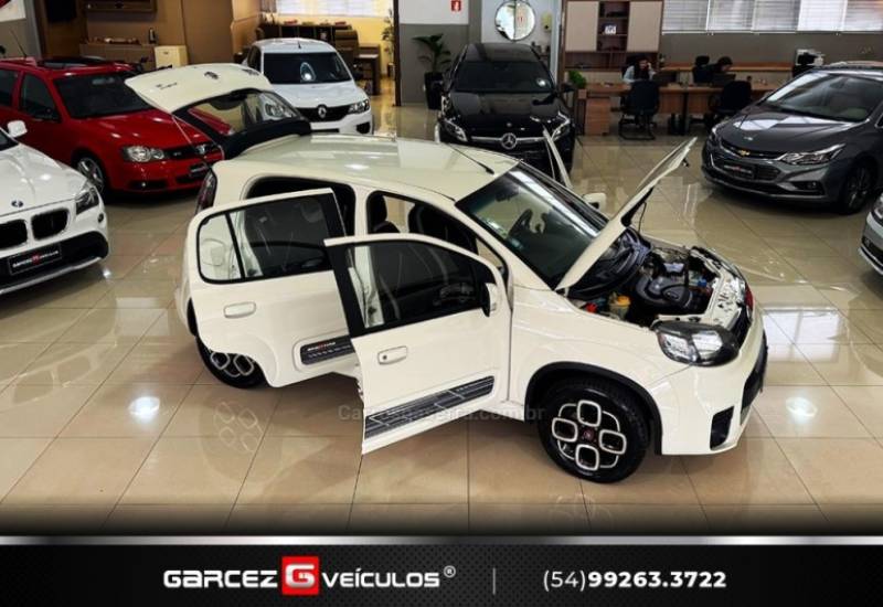 FIAT - UNO - 2014/2015 - Branca - R$ 45.900,00