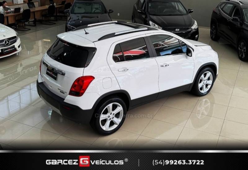 CHEVROLET - TRACKER - 2014/2015 - Branca - R$ 74.900,00