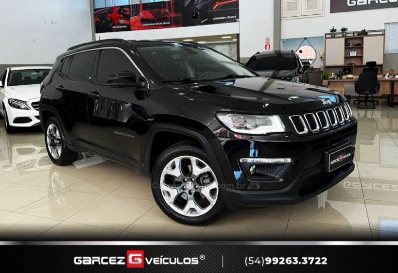 JEEP - COMPASS - 2018/2019 - Preta - R$ 99.900,00