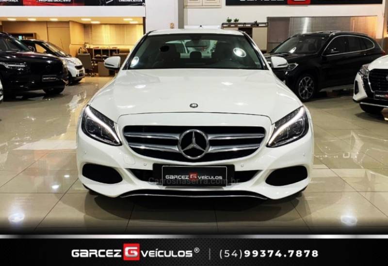 MERCEDES-BENZ - C 180 - 2015/2016 - Branca - R$ 117.900,00