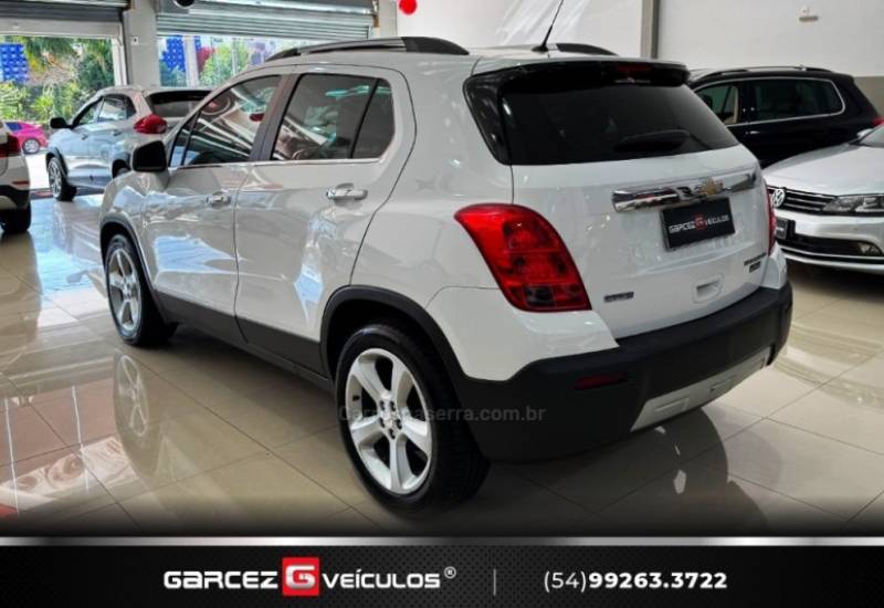 CHEVROLET - TRACKER - 2014/2015 - Branca - R$ 74.900,00