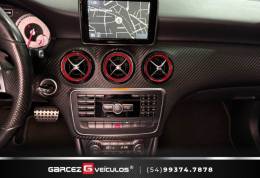 MERCEDES-BENZ - A 250 - 2014/2015 - Branca - R$ 119.900,00