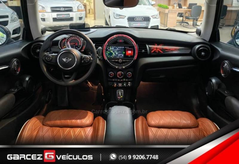 MINI - COOPER - 2019/2020 - Branca - R$ 156.000,00