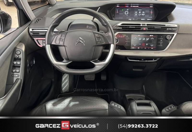 CITROËN - C4 PICASSO - 2018/2019 - Prata - R$ 93.900,00