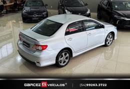 TOYOTA - COROLLA - 2013/2014 - Prata - R$ 72.000,00