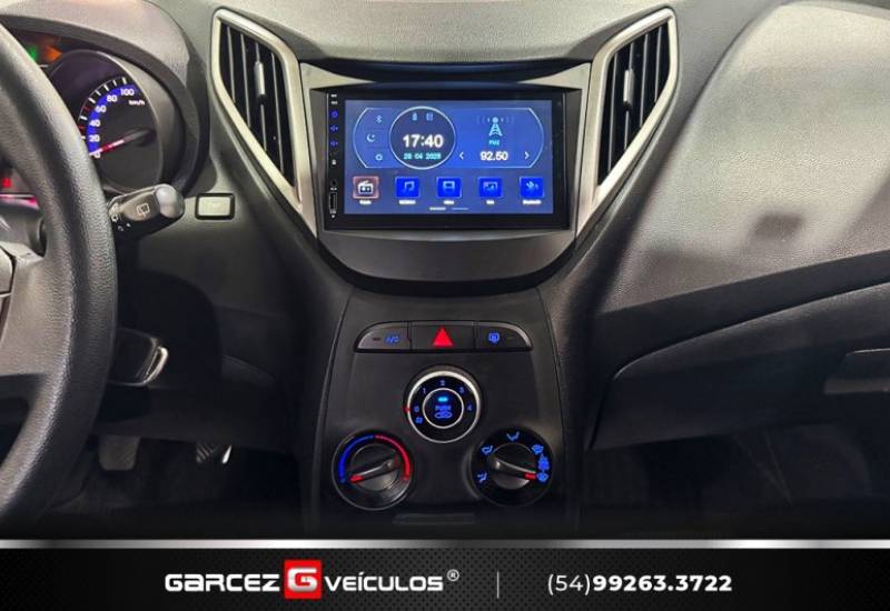 HYUNDAI - HB20 - 2015/2016 - Branca - R$ 52.000,00