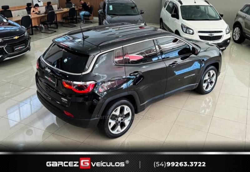 JEEP - COMPASS - 2018/2019 - Preta - R$ 99.900,00