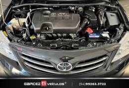 TOYOTA - COROLLA - 2012/2013 - Preta - R$ 77.900,00
