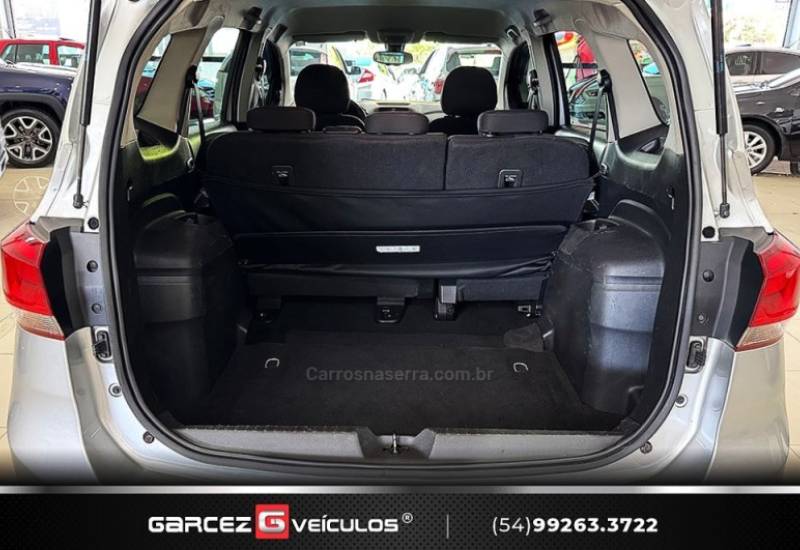 CHEVROLET - SPIN - 2018/2019 - Prata - R$ 66.900,00