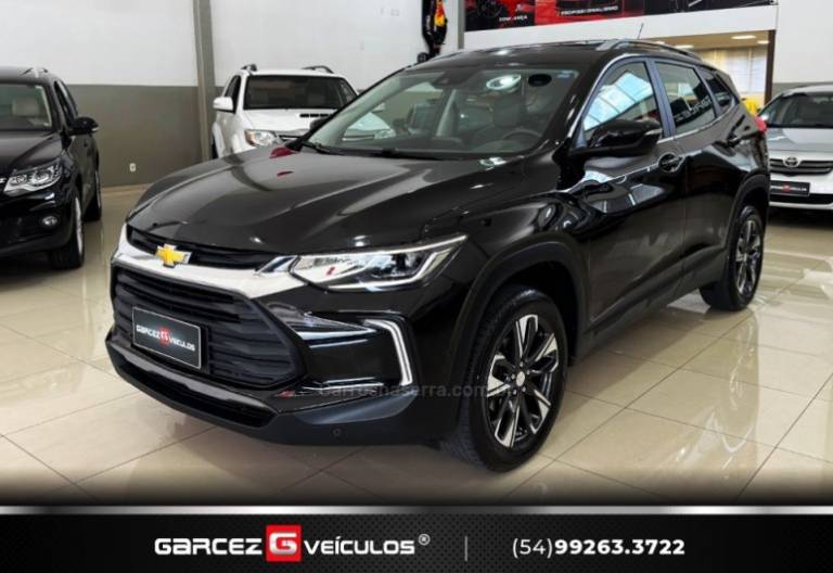 CHEVROLET - TRACKER - 2022/2023 - Preta - R$ 122.900,00