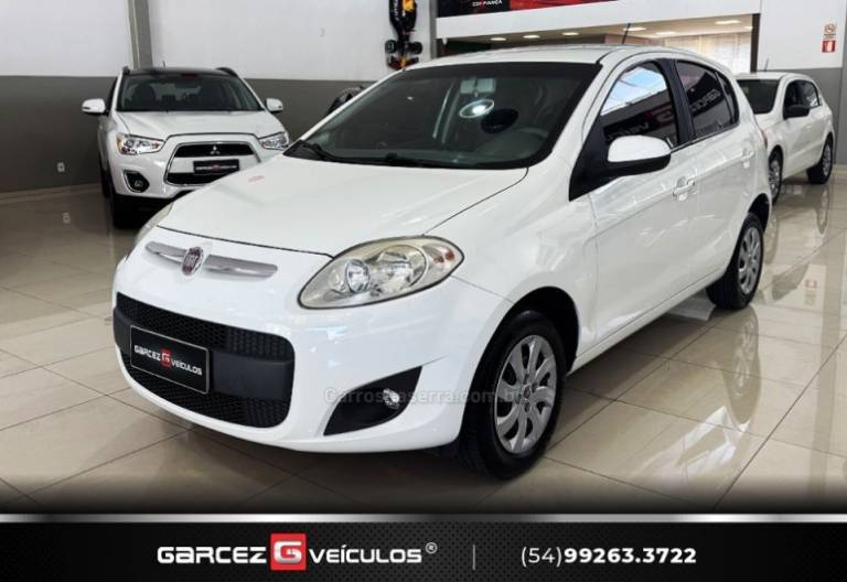 FIAT - PALIO - 2012/2013 - Branca - R$ 33.000,00