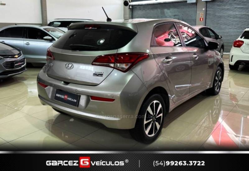 HYUNDAI - HB20 - 2016/2017 - Prata - R$ 66.500,00