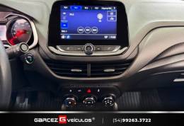 CHEVROLET - ONIX - 2022/2023 - Branca - R$ 72.000,00