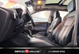 CHEVROLET - TRACKER - 2022/2023 - Preta - R$ 122.900,00