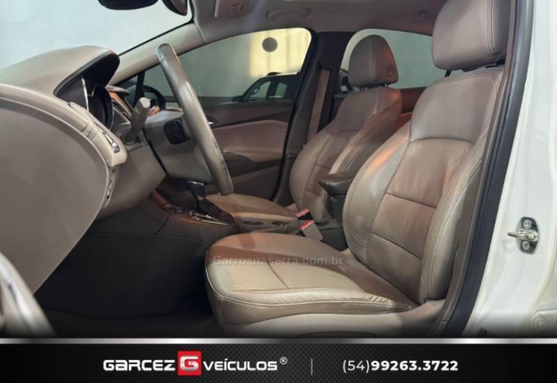 CHEVROLET - CRUZE - 2017/2017 - Branca - R$ 98.900,00