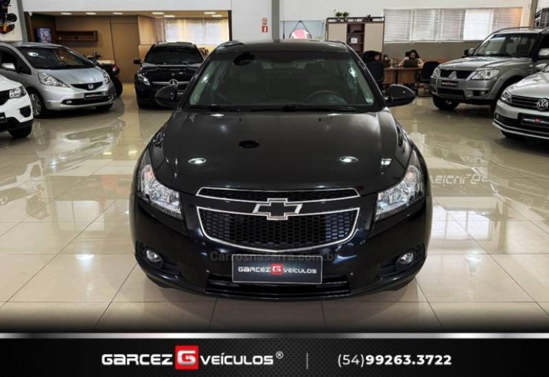 CHEVROLET - CRUZE - 2014/2014 - Preta - R$ 66.000,00