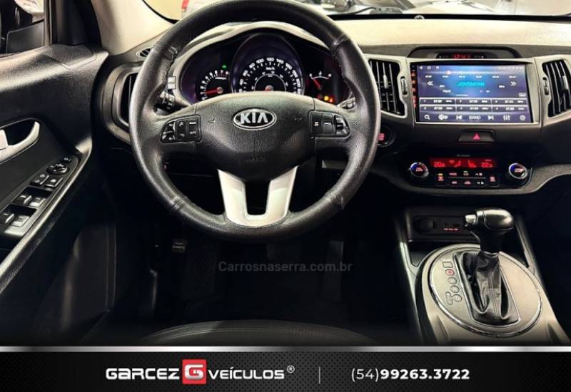 KIA MOTORS - SPORTAGE - 2012/2013 - Preta - R$ 75.000,00