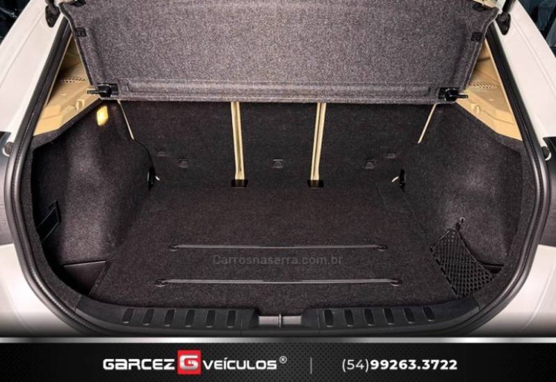 BMW - X1 - 2013/2014 - Branca - R$ 88.000,00