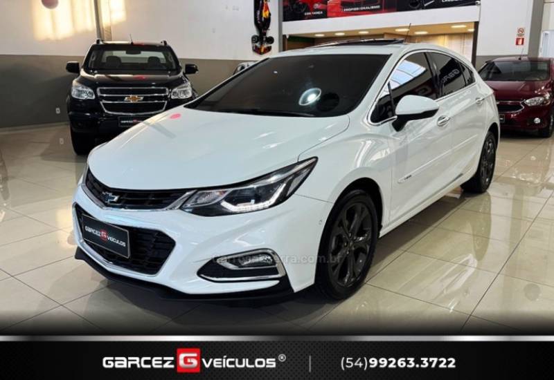 CHEVROLET - CRUZE - 2017/2017 - Branca - R$ 98.900,00